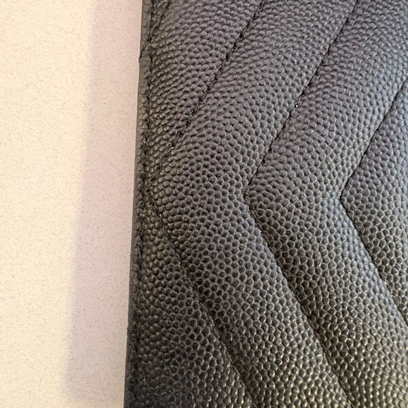 Saint Laurent Textured Black Card Holder - Picture 7 of 7